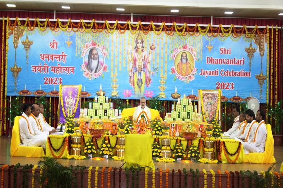 Dhanvantari Day was celebrated in all Maharishi Organisations today. Puja was performed by Brahmachari Girish Ji with Maharishi Vedic Pandits in auspicious muhurat. Perfect health and happiness for the world family was the sankalpa of the puja.